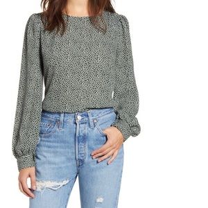 All in Favor Green and white print blouse